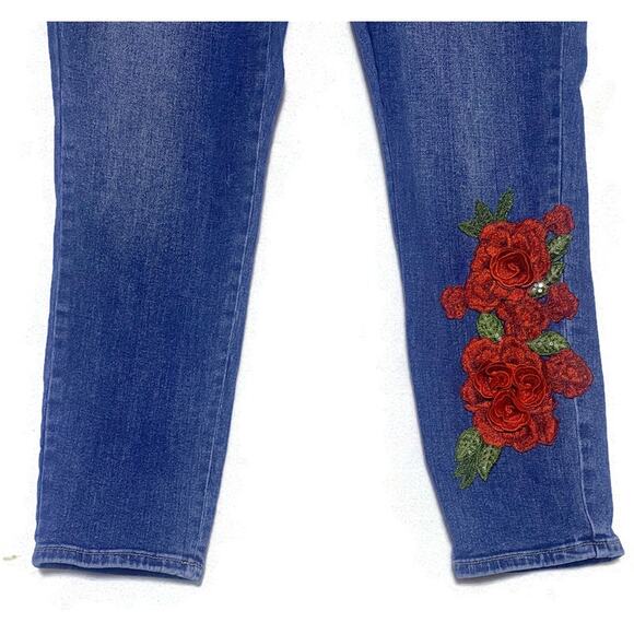 Boston Proper Jeans Girls Size 16 Embellished With Red Roses - Picture 7 of 9